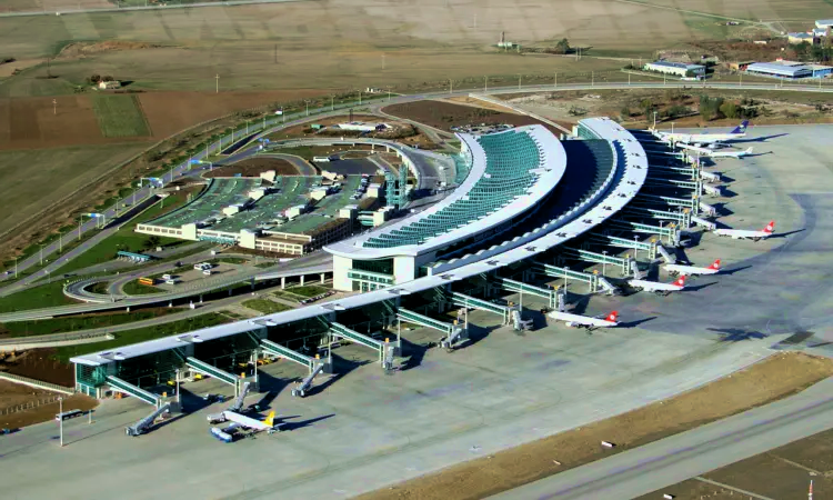 Aeroporto Adana Şakirpaşa