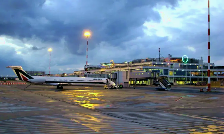 Aeroporto Karol Wojtyla de Bari