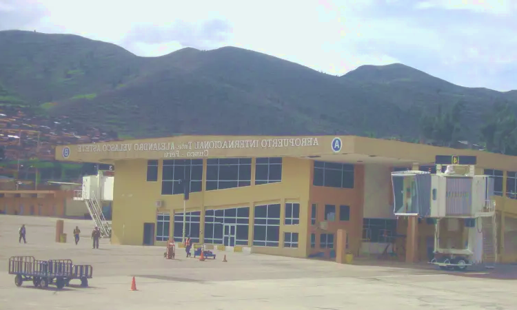 Aeroporto Internacional Alejandro Velasco Astete