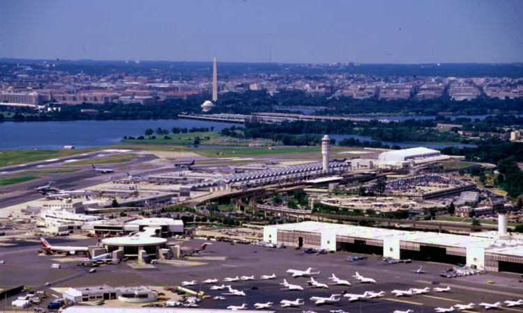 Aeroporto Nacional Ronald Reagan de Washington