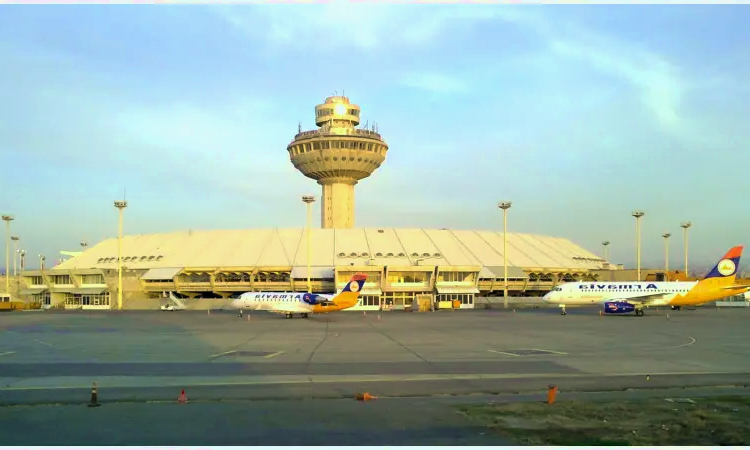 Aeroporto Internacional de Zvartnots