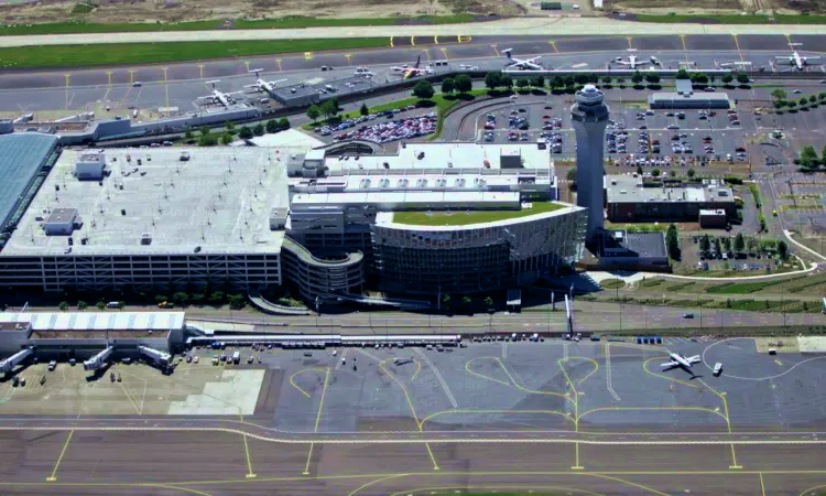 Aeroporto Internacional de Portland