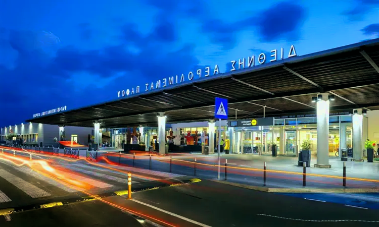 Aeroporto Internacional de Pafos