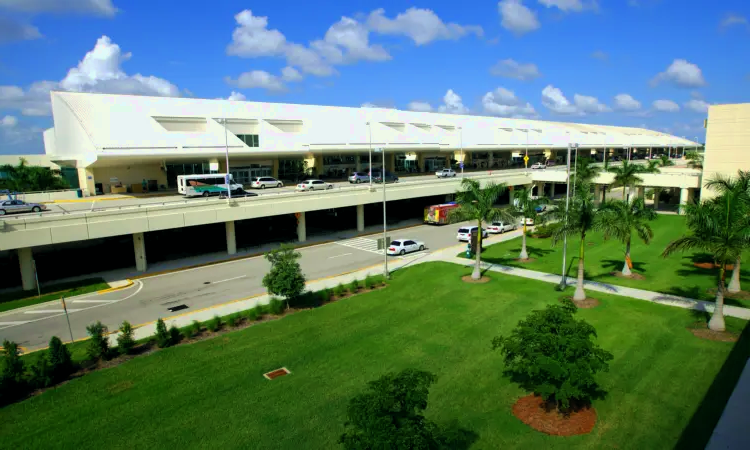 Aeroporto Internacional do Sudoeste da Flórida