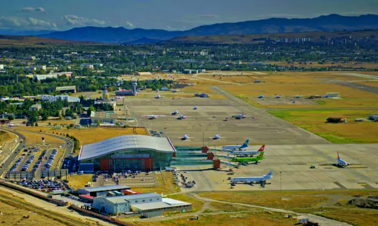 Aeroporto Internacional de Tbilissi