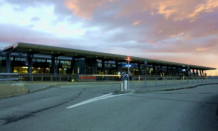 Aeroporto de Trondheim-Værnes