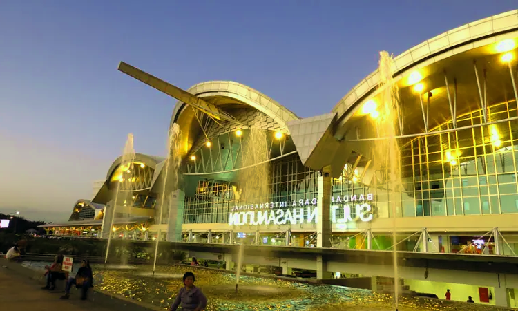 Aeroporto Internacional Sultão Hasanuddin