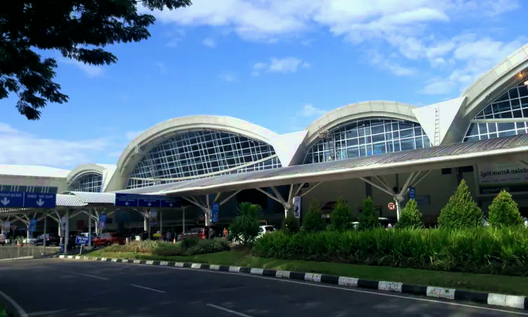 Aeroporto Internacional Sultão Hasanuddin