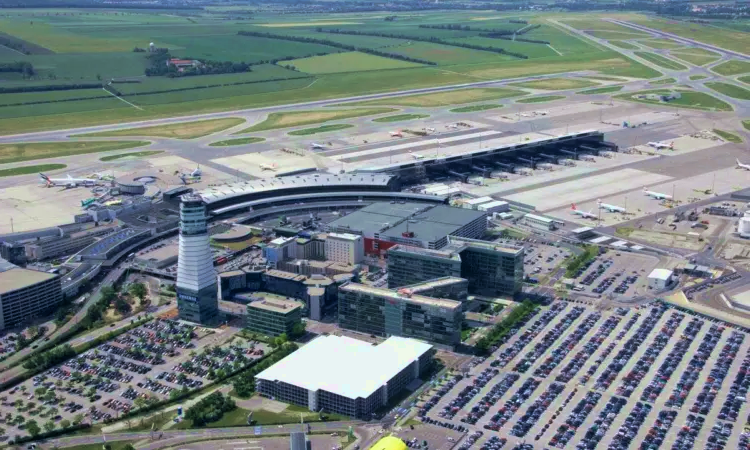 Aeroporto Internacional de Viena