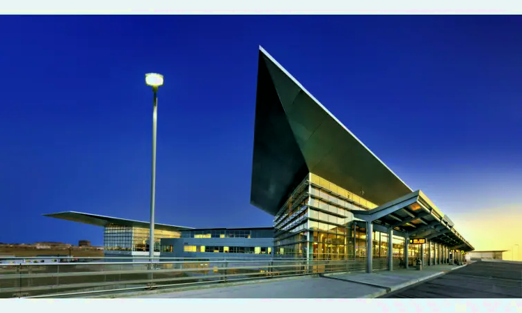 Aeroporto Internacional James Armstrong Richardson de Winnipeg